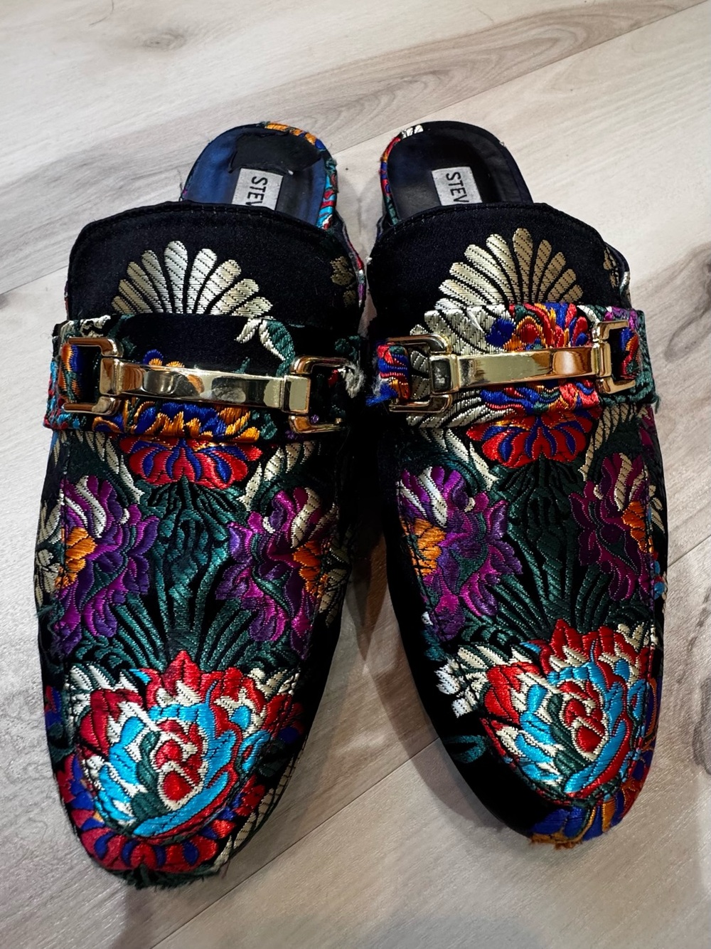 Steve Madden Velvet Floral Embroidered Mule - Multicolor Size 8 #boho